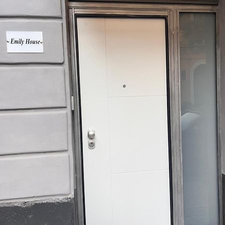 Emilyhouse Apartment Катания Екстериор снимка